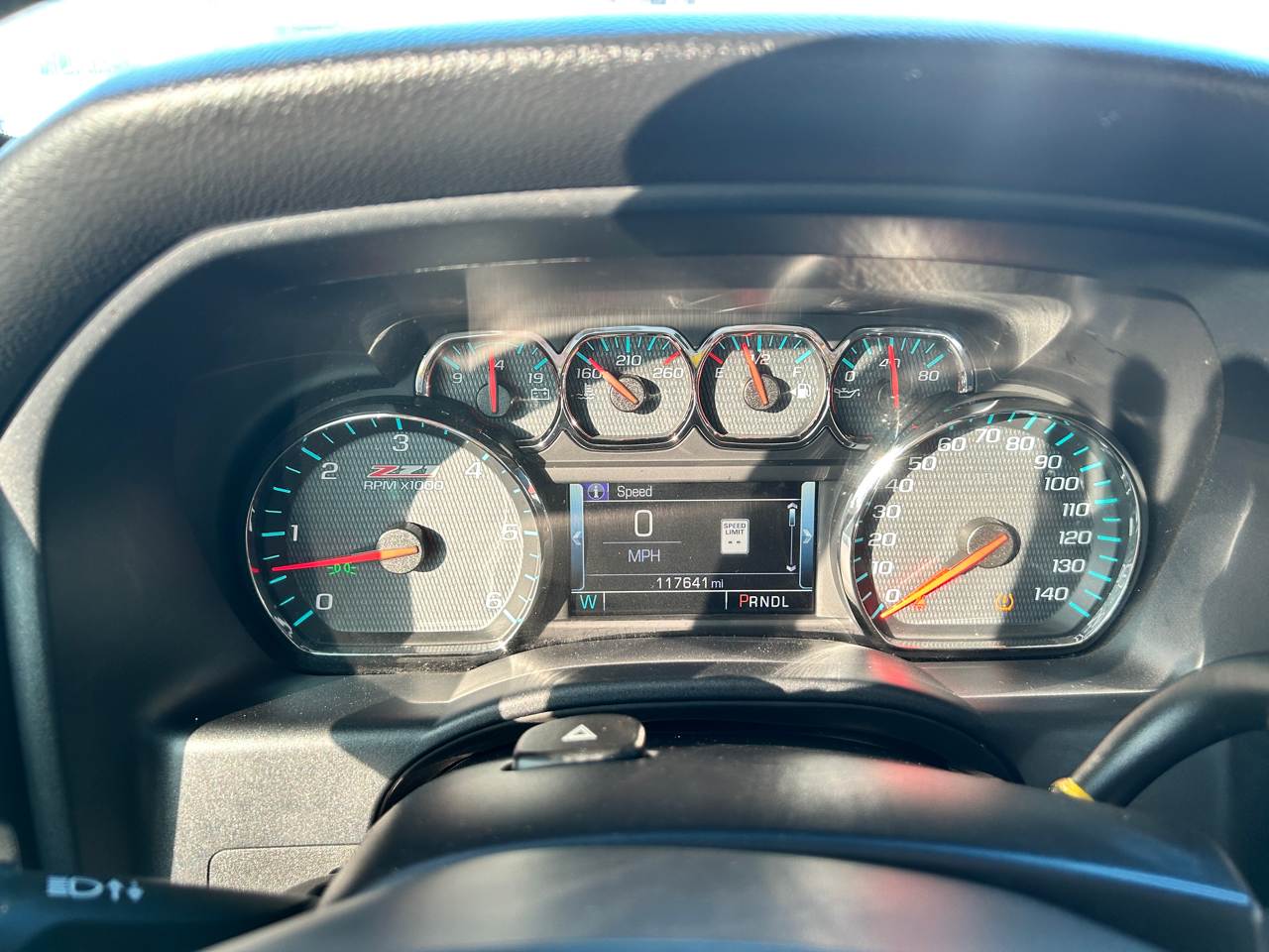 Chevrolet Silverado 1500 LT Crew Cab 4WD 2017 Chevrolet Silverado 1500 LT Crew Cab 4WD 2017