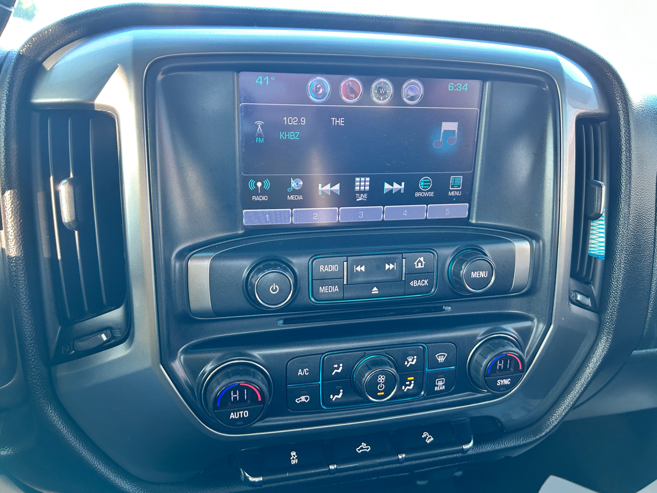 Chevrolet Silverado 1500 LT Crew Cab 4WD 2017 Chevrolet Silverado 1500 LT Crew Cab 4WD 2017