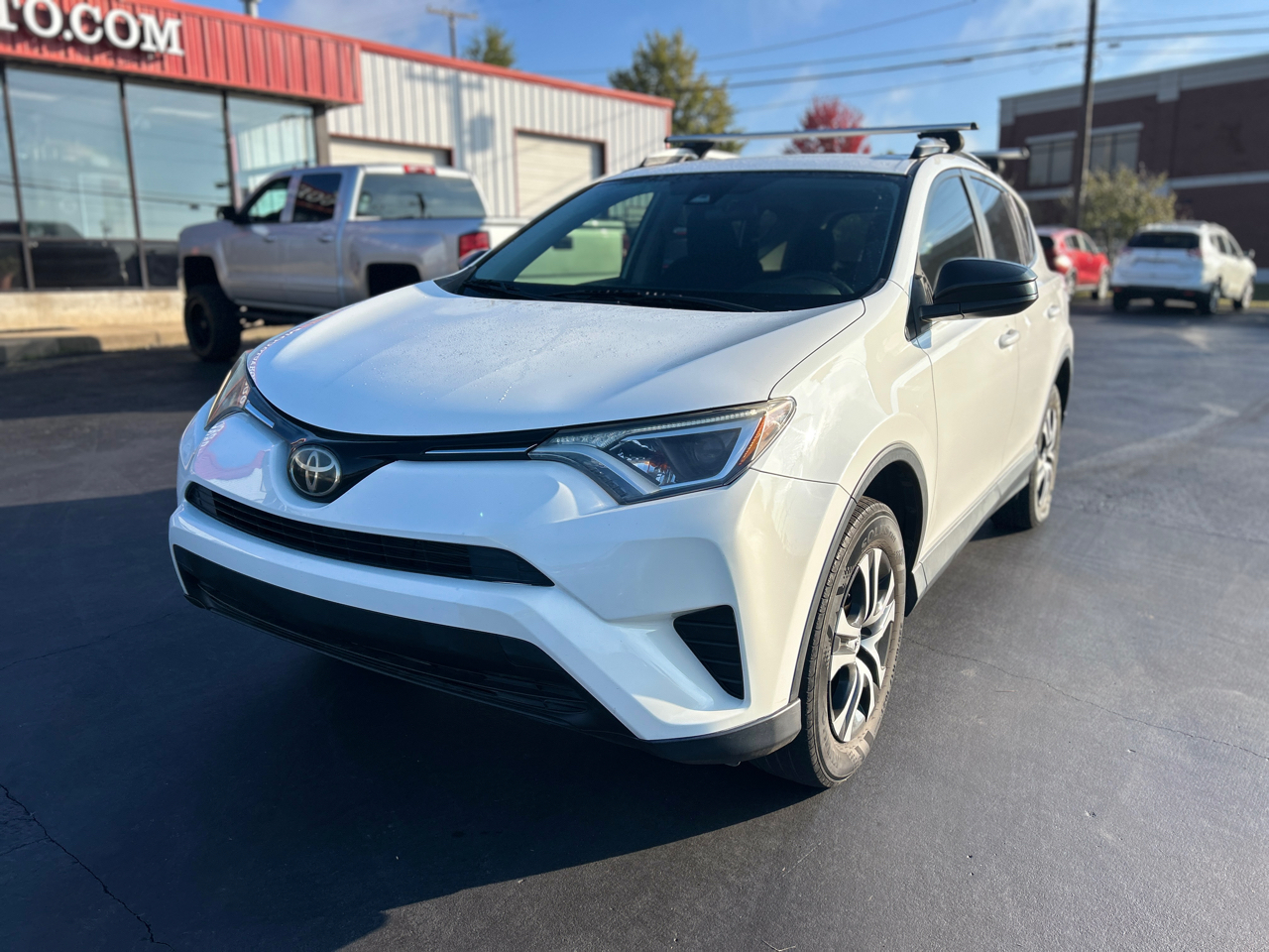 Toyota RAV4 LE FWD 2017 Toyota RAV4 LE FWD 2017