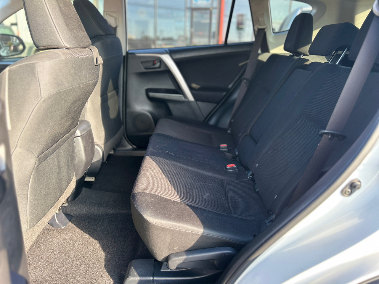 Toyota RAV4 LE FWD 2017 Toyota RAV4 LE FWD 2017