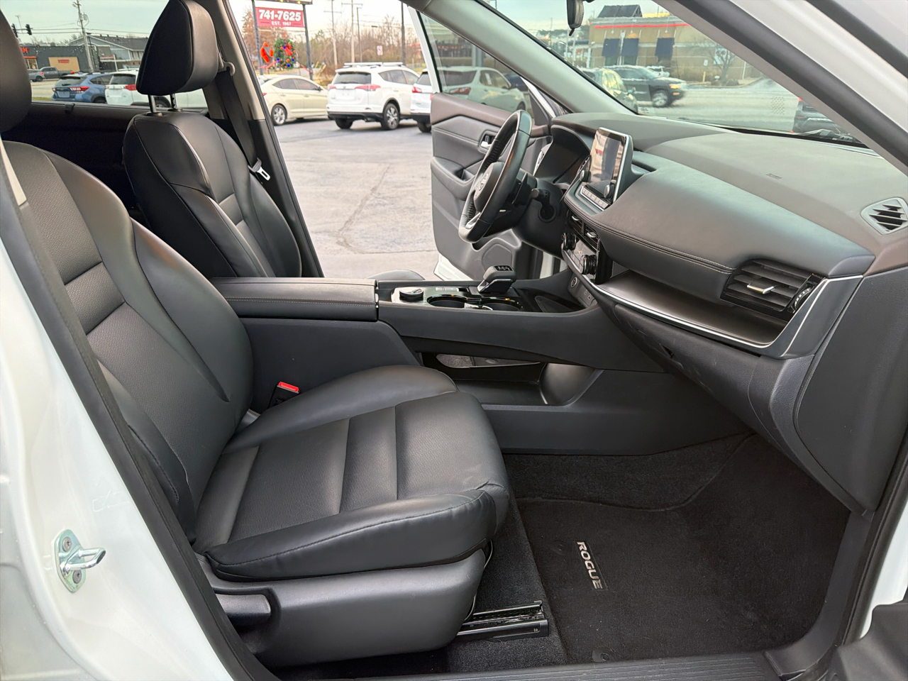 Nissan Rogue SV AWD 2023