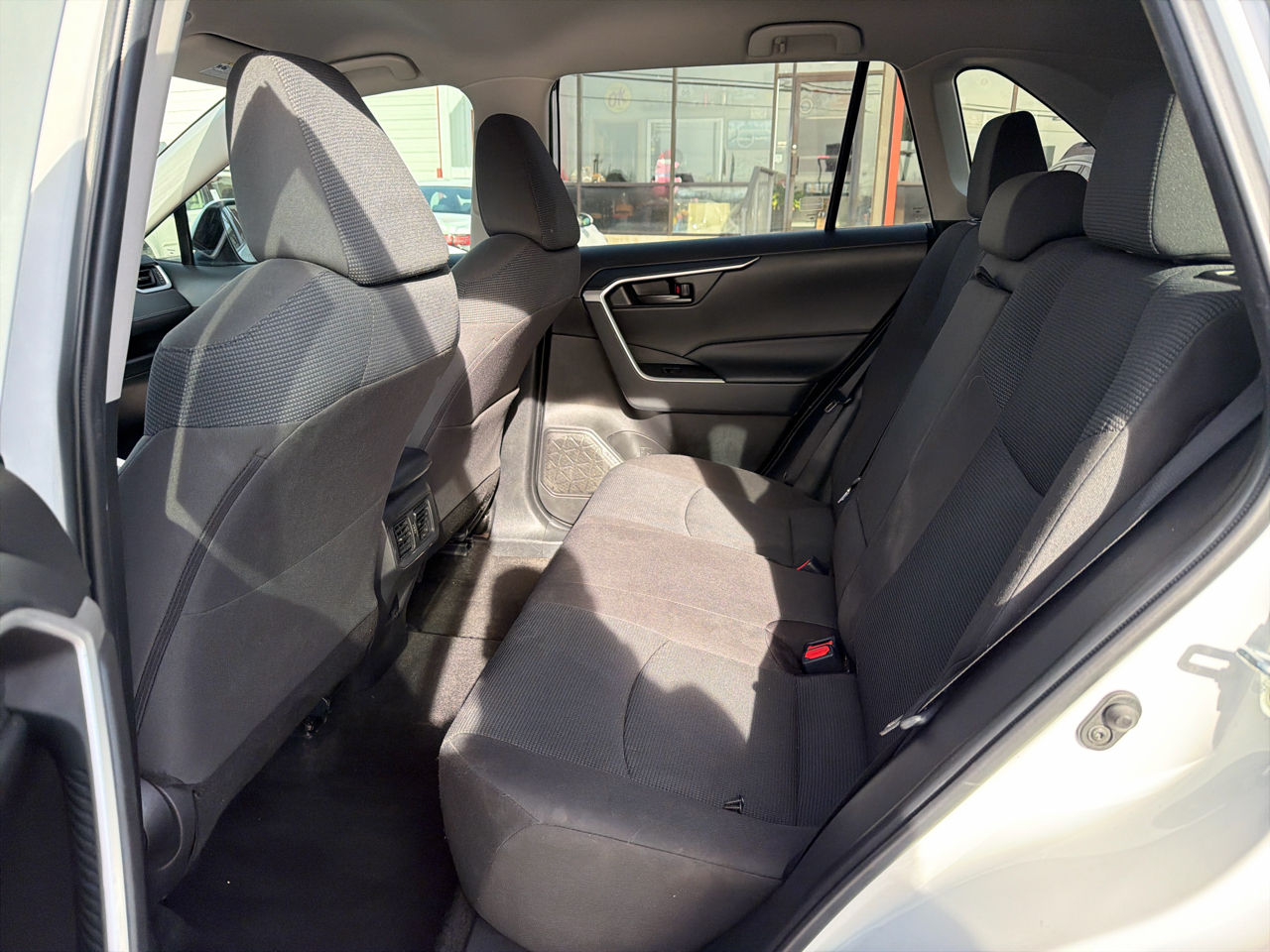 Toyota RAV4 LE AWD 2022