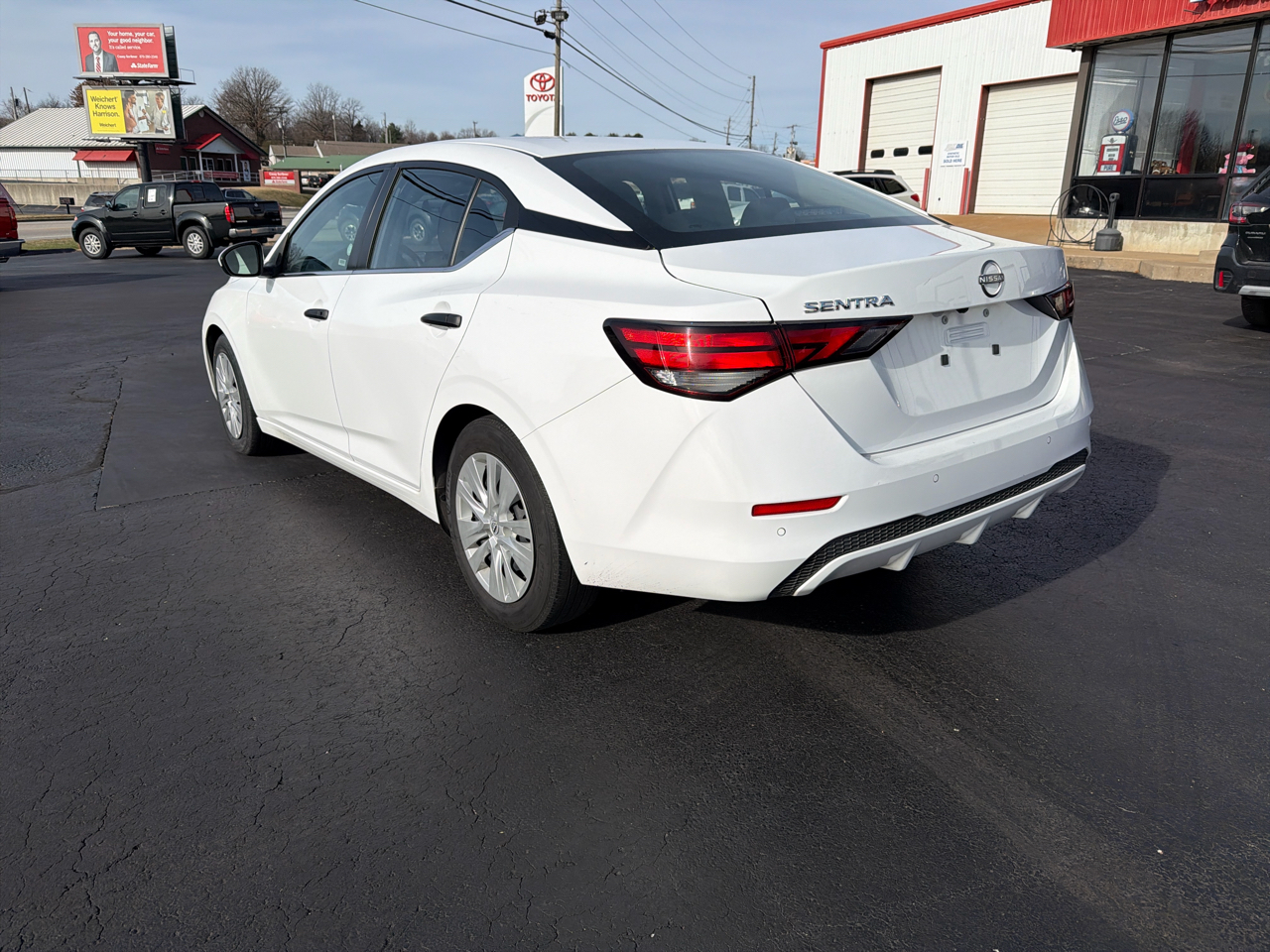 Nissan Sentra S 2024