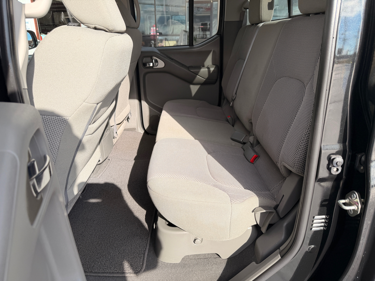 Nissan Frontier SL Crew Cab 5AT 4WD 2019