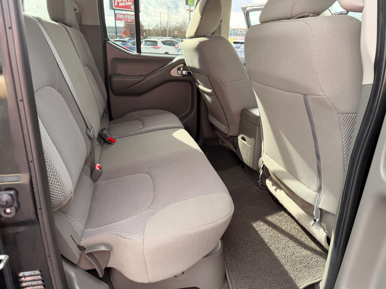 Nissan Frontier SL Crew Cab 5AT 4WD 2019