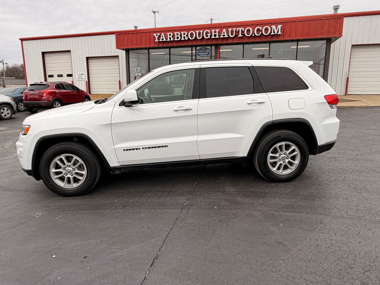 Jeep Grand Cherokee Laredo 4WD 2019