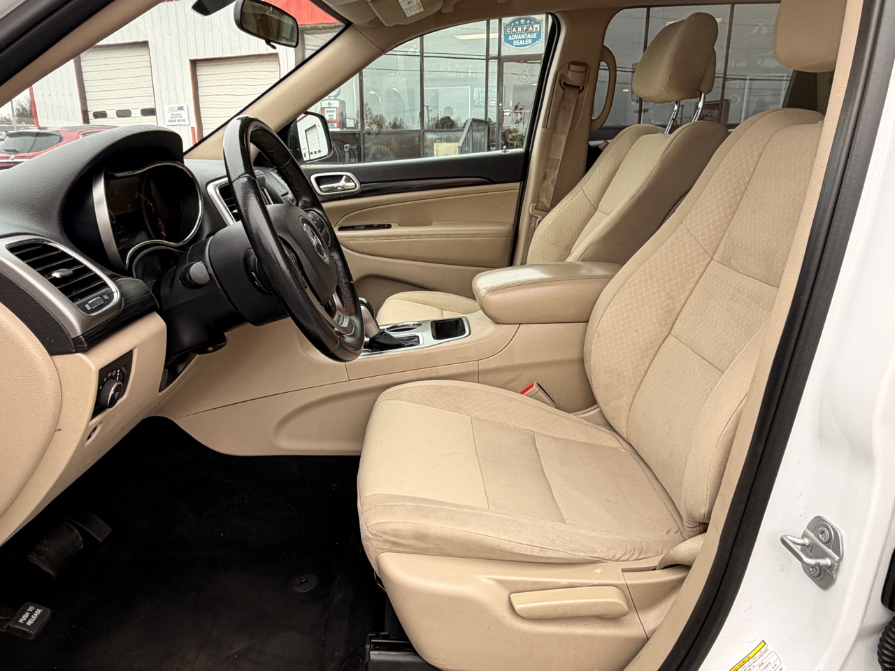 Jeep Grand Cherokee Laredo 4WD 2019