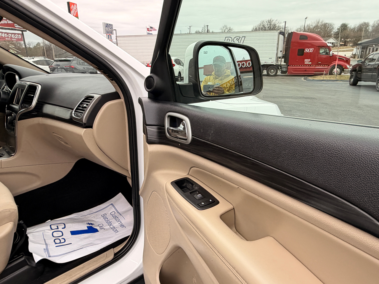 Jeep Grand Cherokee Laredo 4WD 2019