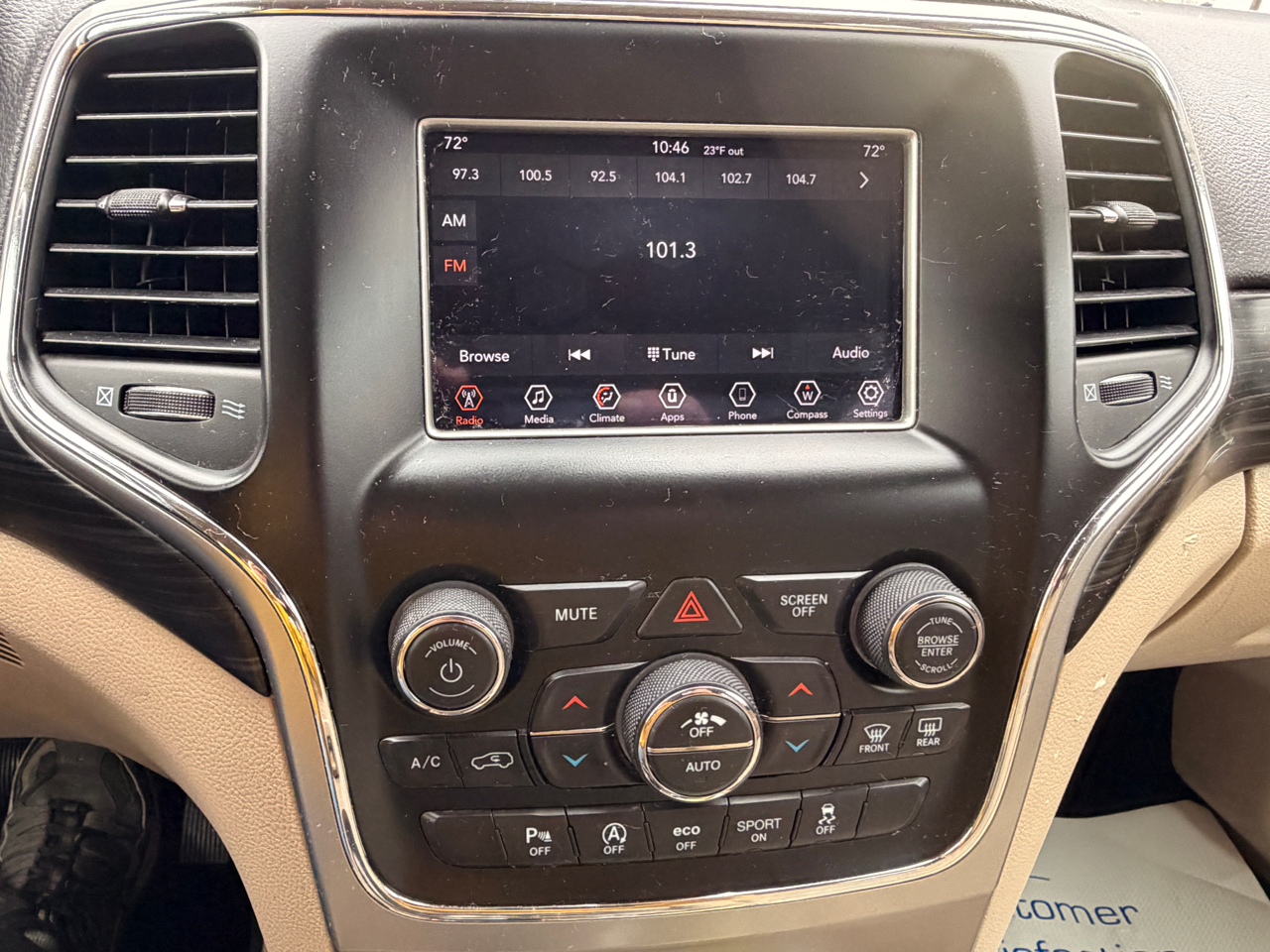 Jeep Grand Cherokee Laredo 4WD 2019