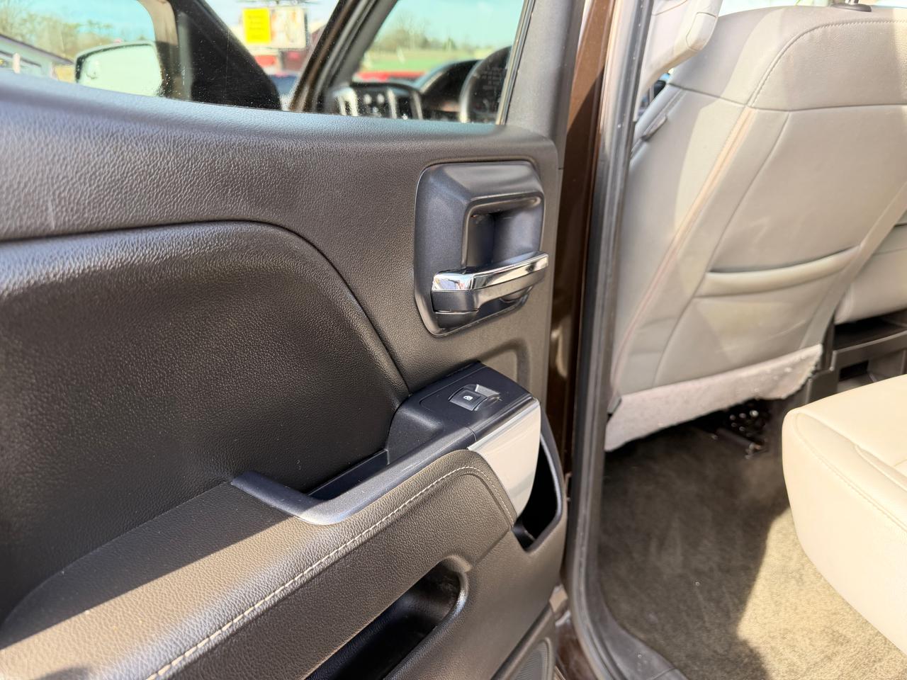 Chevrolet Silverado 1500 LT Z71 Dbl Cab 4WD 2018