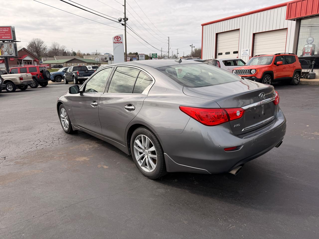 Infiniti Q50 2.0t AWD 2017