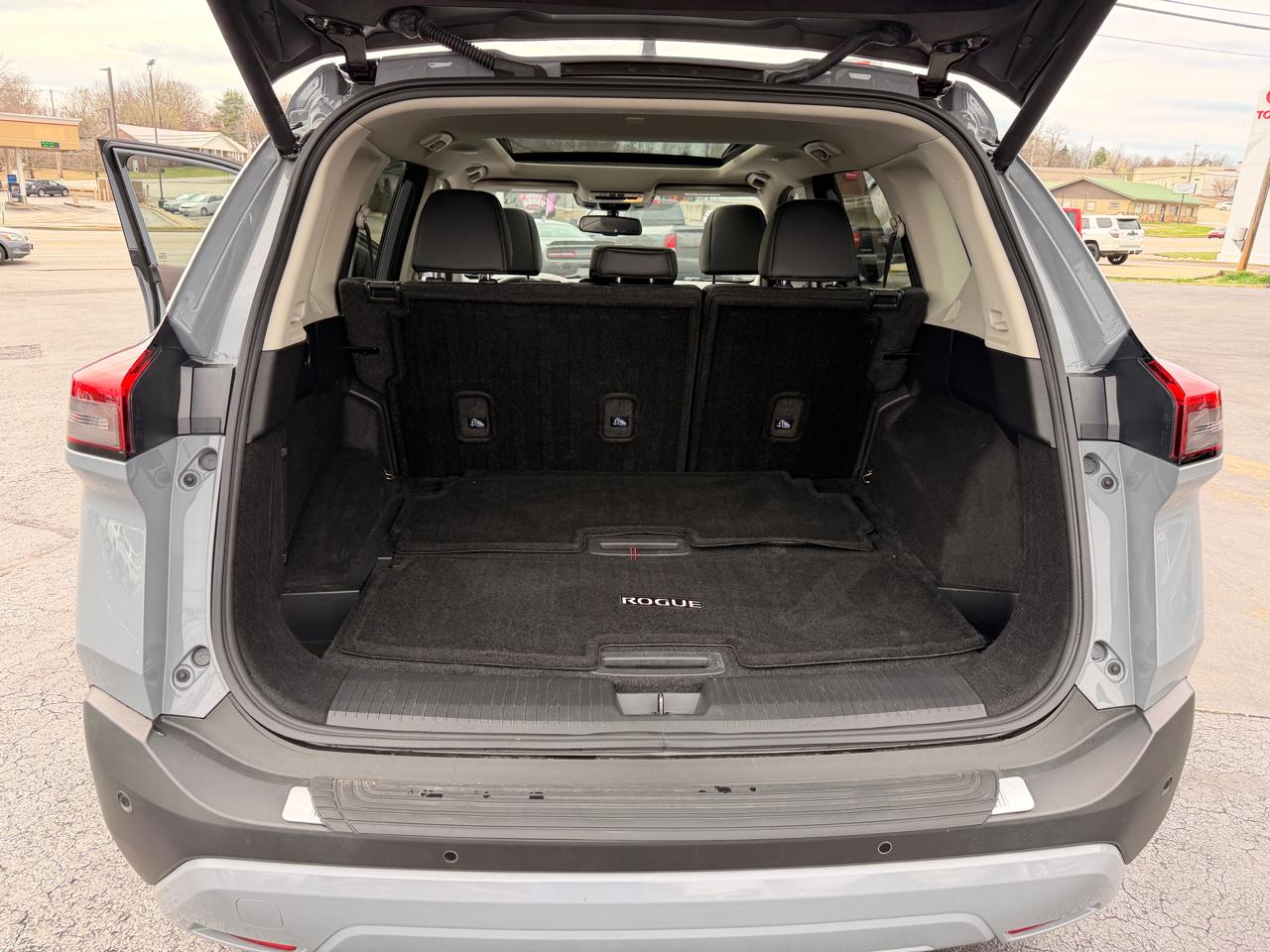 Nissan Rogue SL 2023