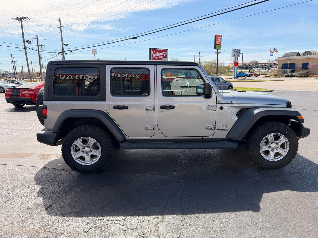 Jeep Wrangler Unlimited Sport 2018