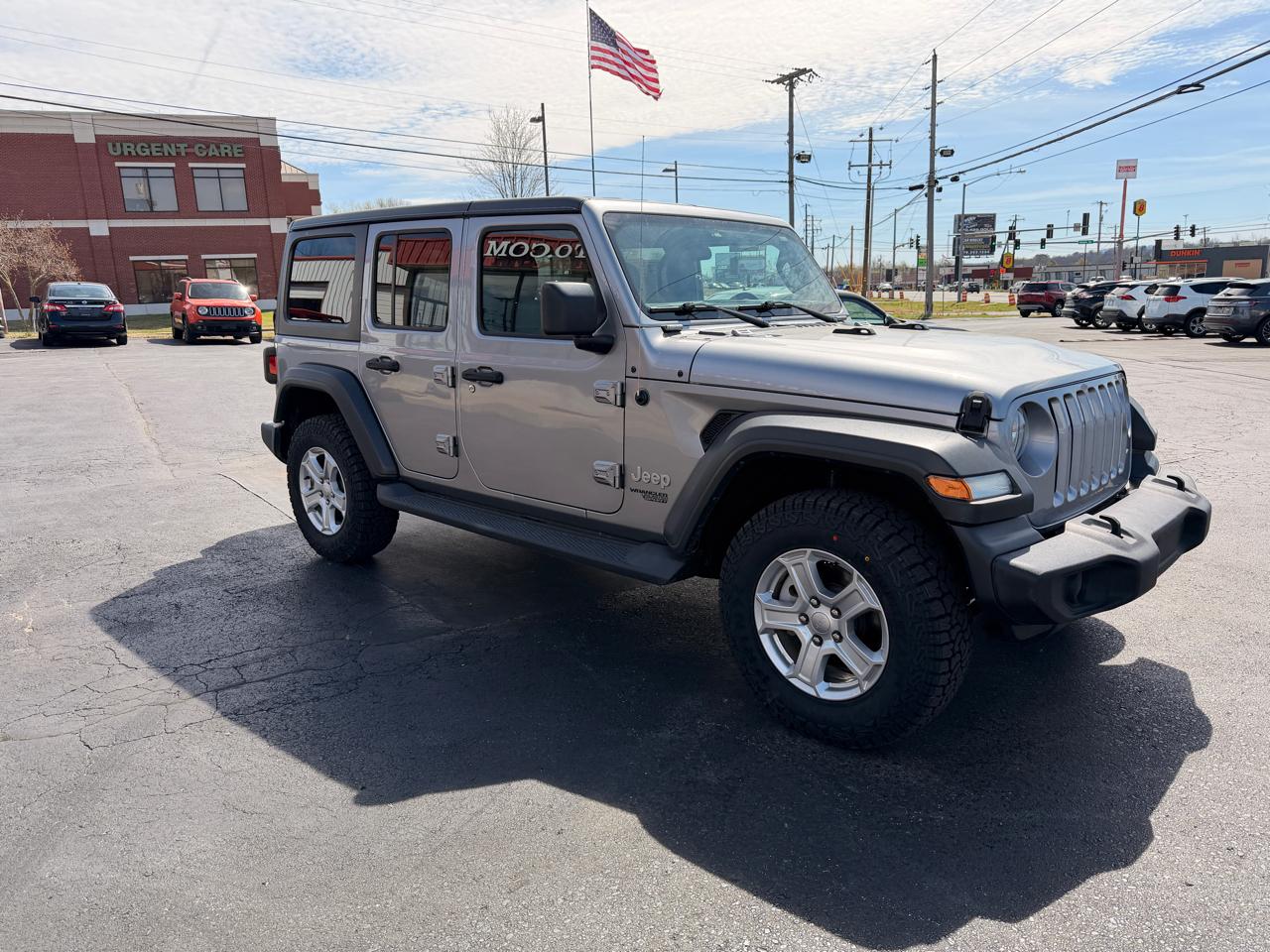 Jeep Wrangler Unlimited Sport 2018