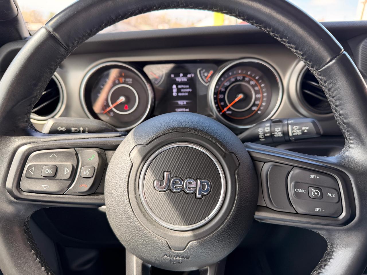 Jeep Wrangler Unlimited Sport 2018