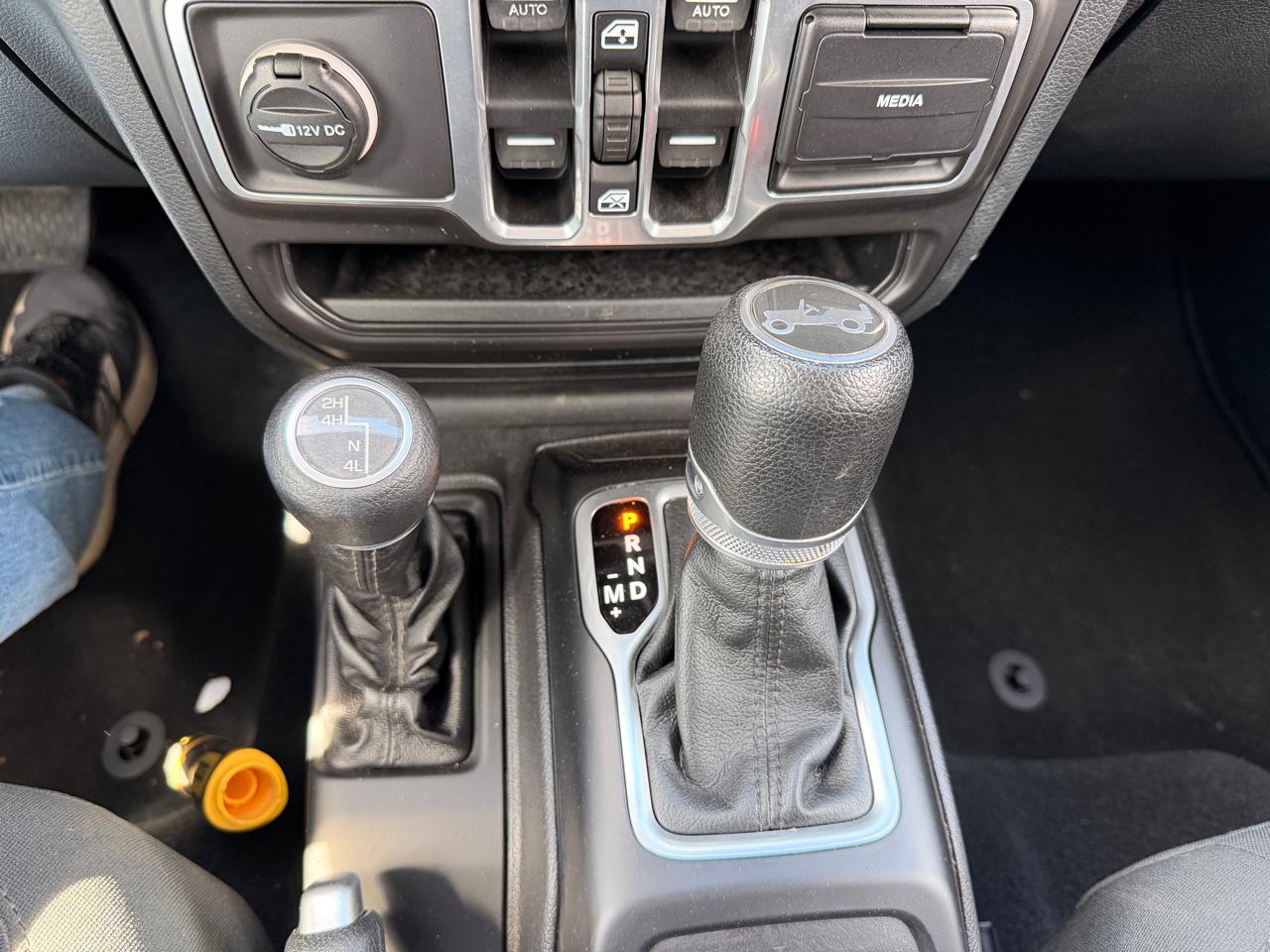 Jeep Wrangler Unlimited Sport 2018