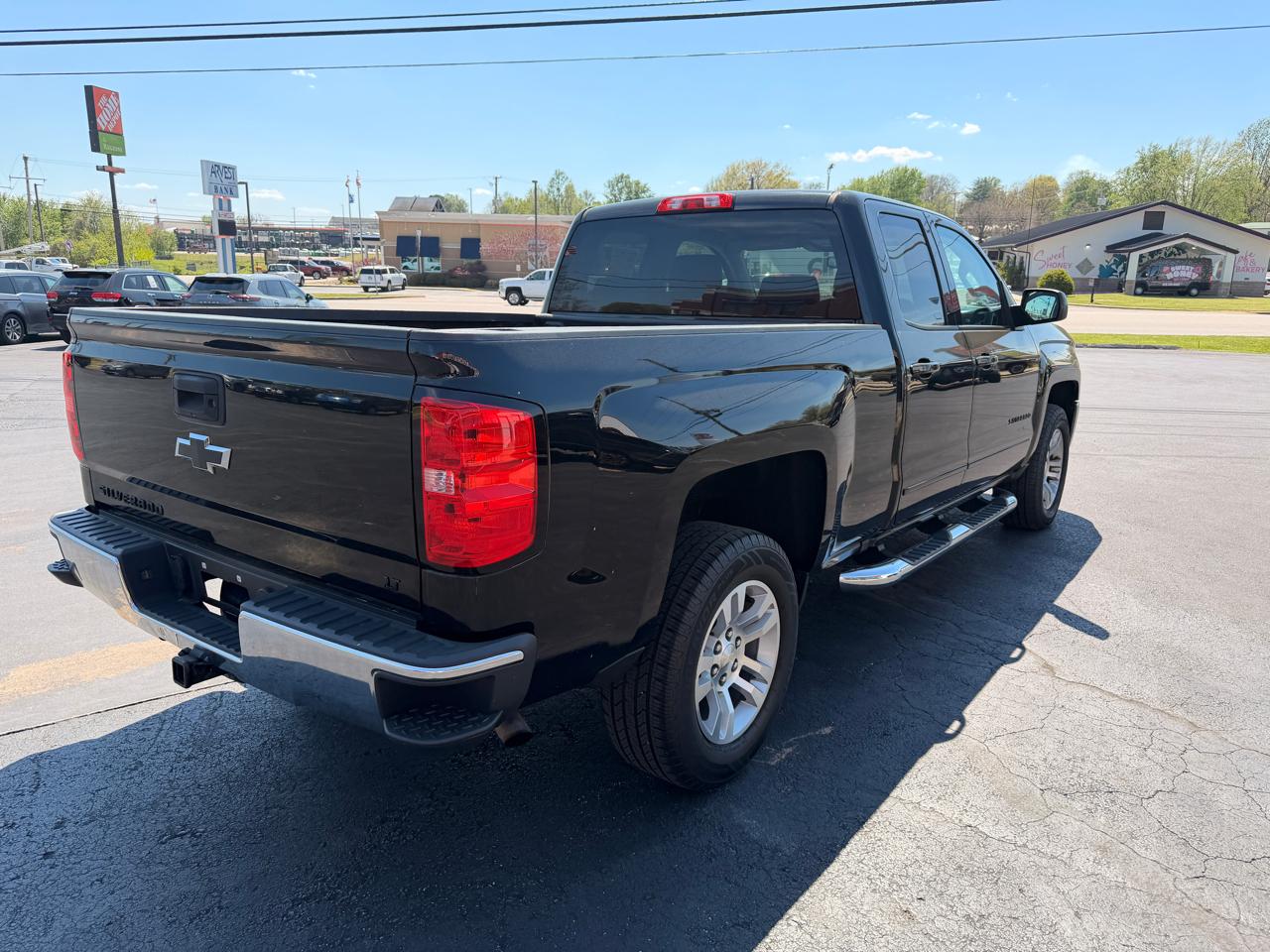 Chevrolet Silverado 1500 LT Double Cab 4WD 2017
