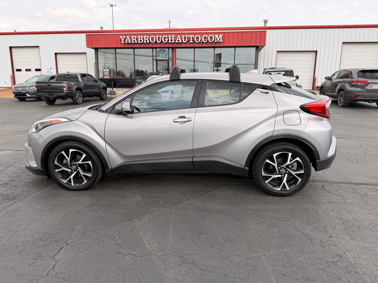 Toyota C-HR XLE 2018