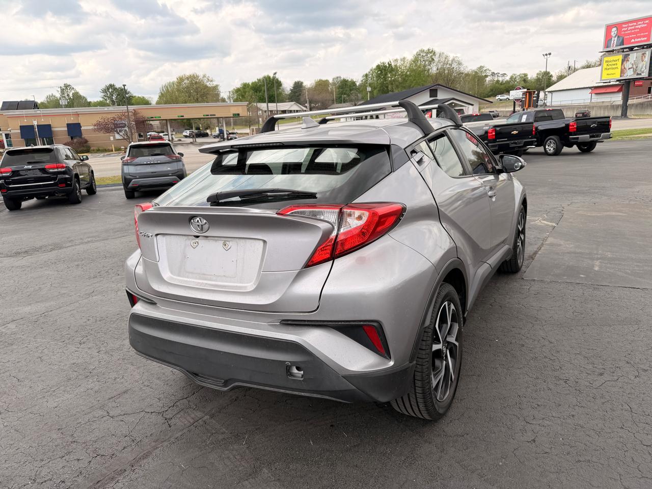 Toyota C-HR XLE 2018