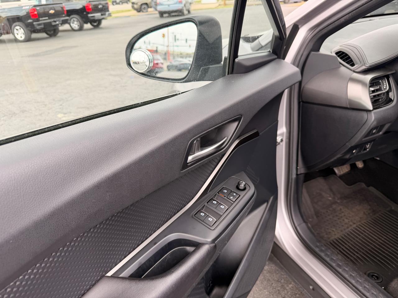 Toyota C-HR XLE 2018