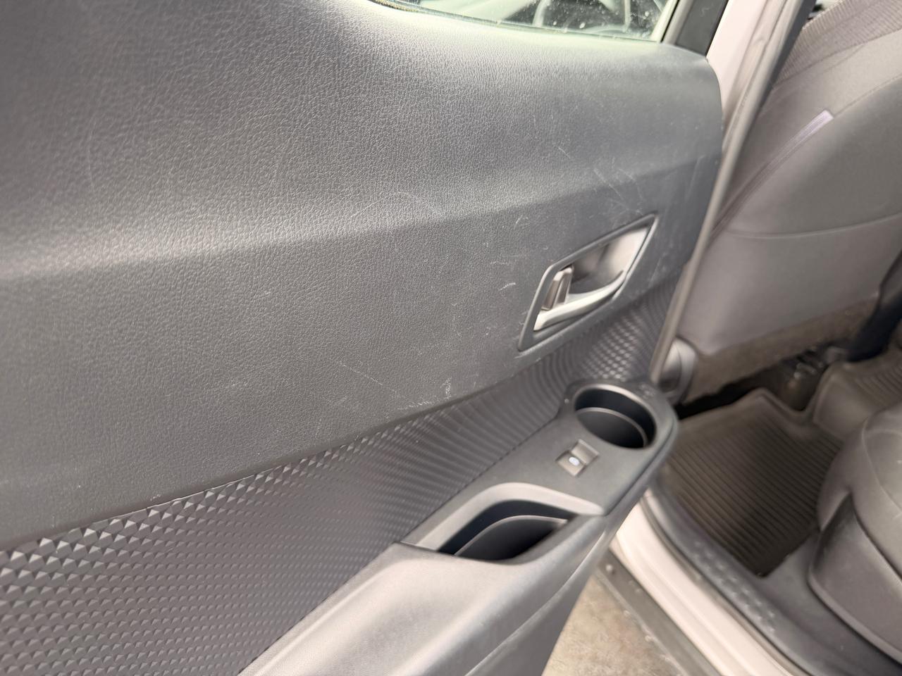 Toyota C-HR XLE 2018