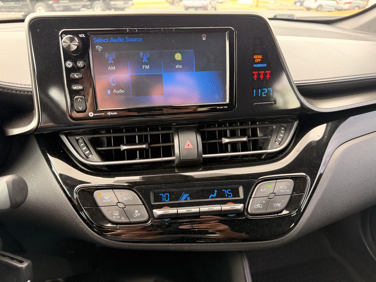 Toyota C-HR XLE 2018