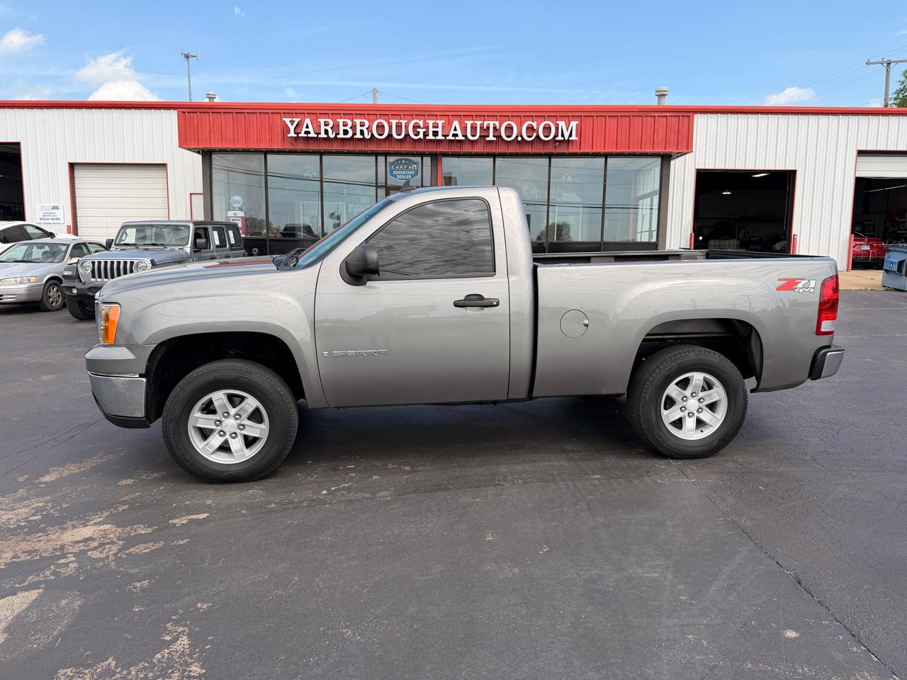 GMC Sierra 1500 4WD Reg Cab 119.0" SLE1 2008