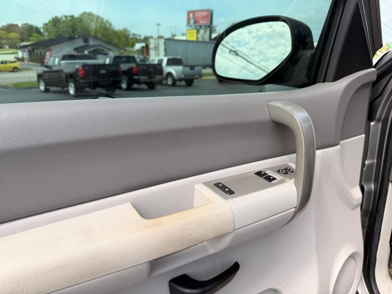 GMC Sierra 1500 4WD Reg Cab 119.0" SLE1 2008