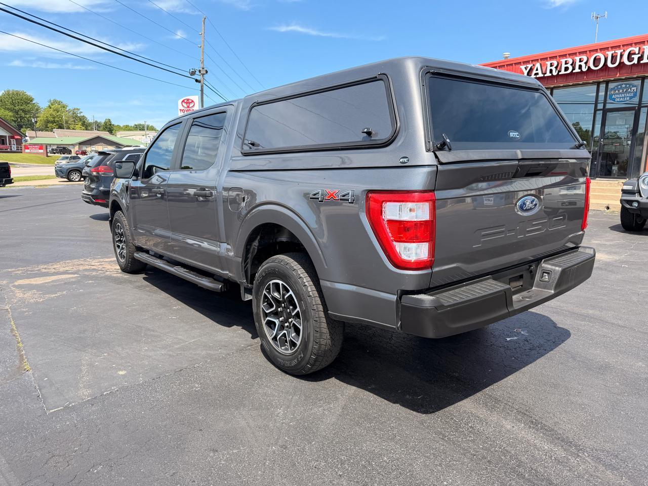 Ford F-150 XL SuperCrew 5.5-ft. Bed 4WD 2021