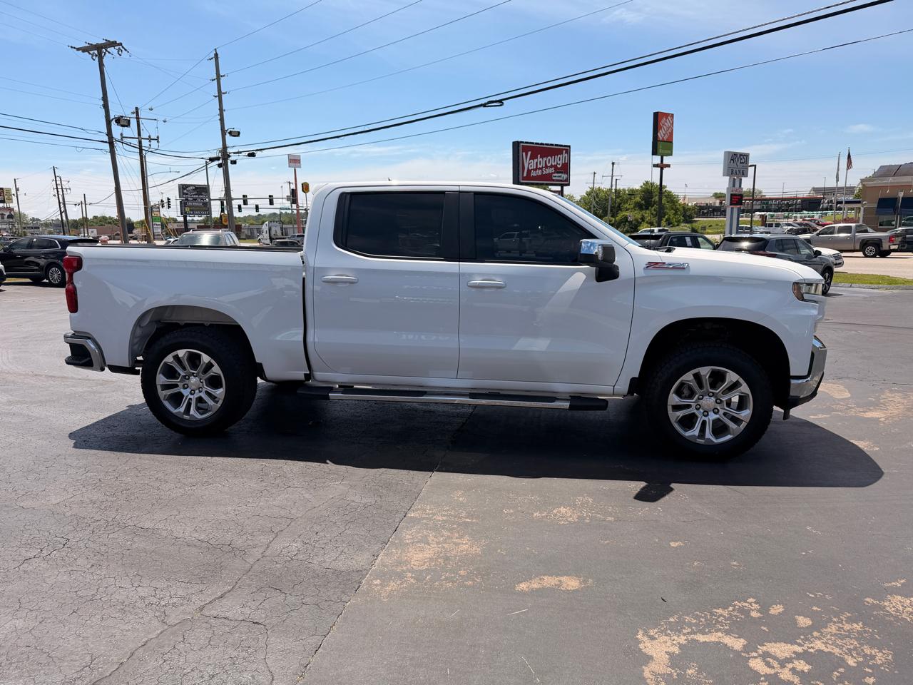 Chevrolet Silverado 1500 LT Crew Cab 4WD 2019
