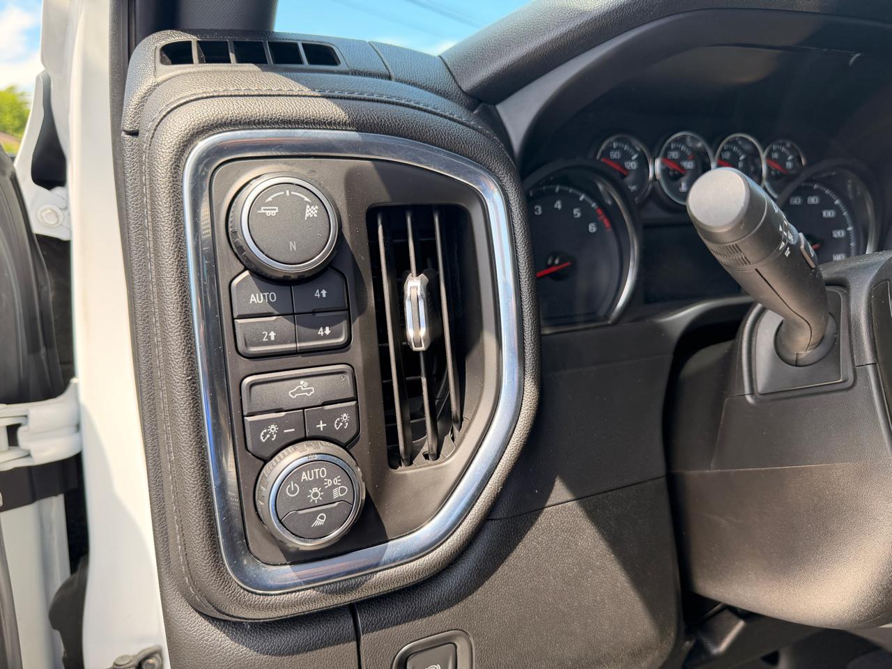 Chevrolet Silverado 1500 LT Crew Cab 4WD 2019
