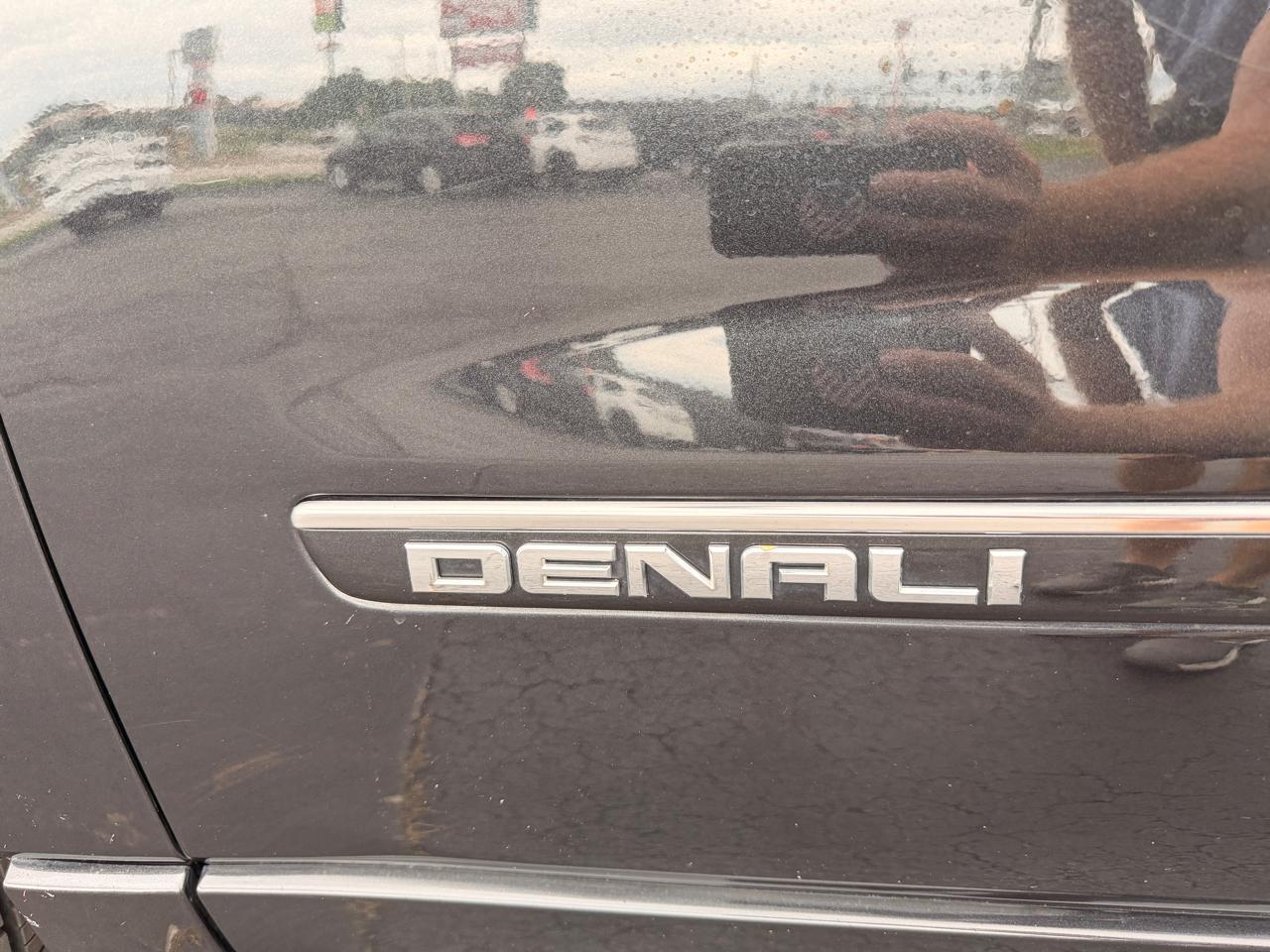 GMC Acadia Denali AWD 2015