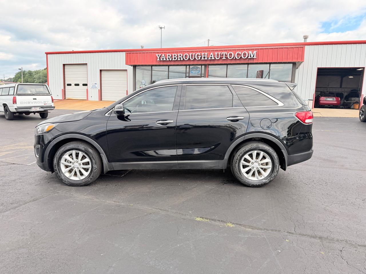Kia Sorento L 2WD 2017