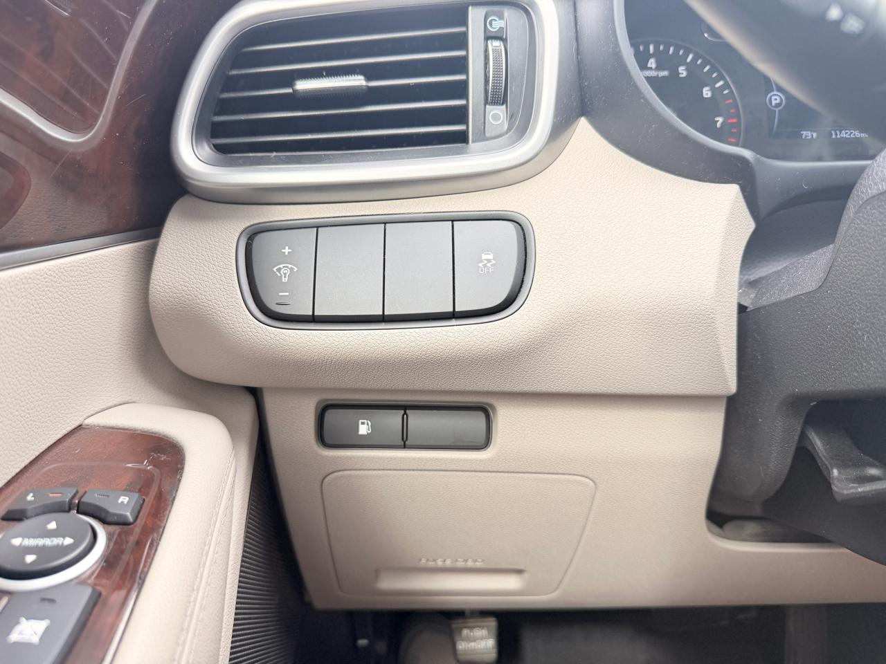 Kia Sorento L 2WD 2017