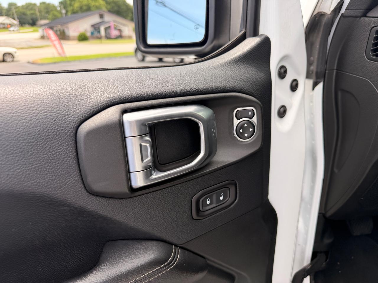 Jeep Wrangler Unlimited Sahara 2018