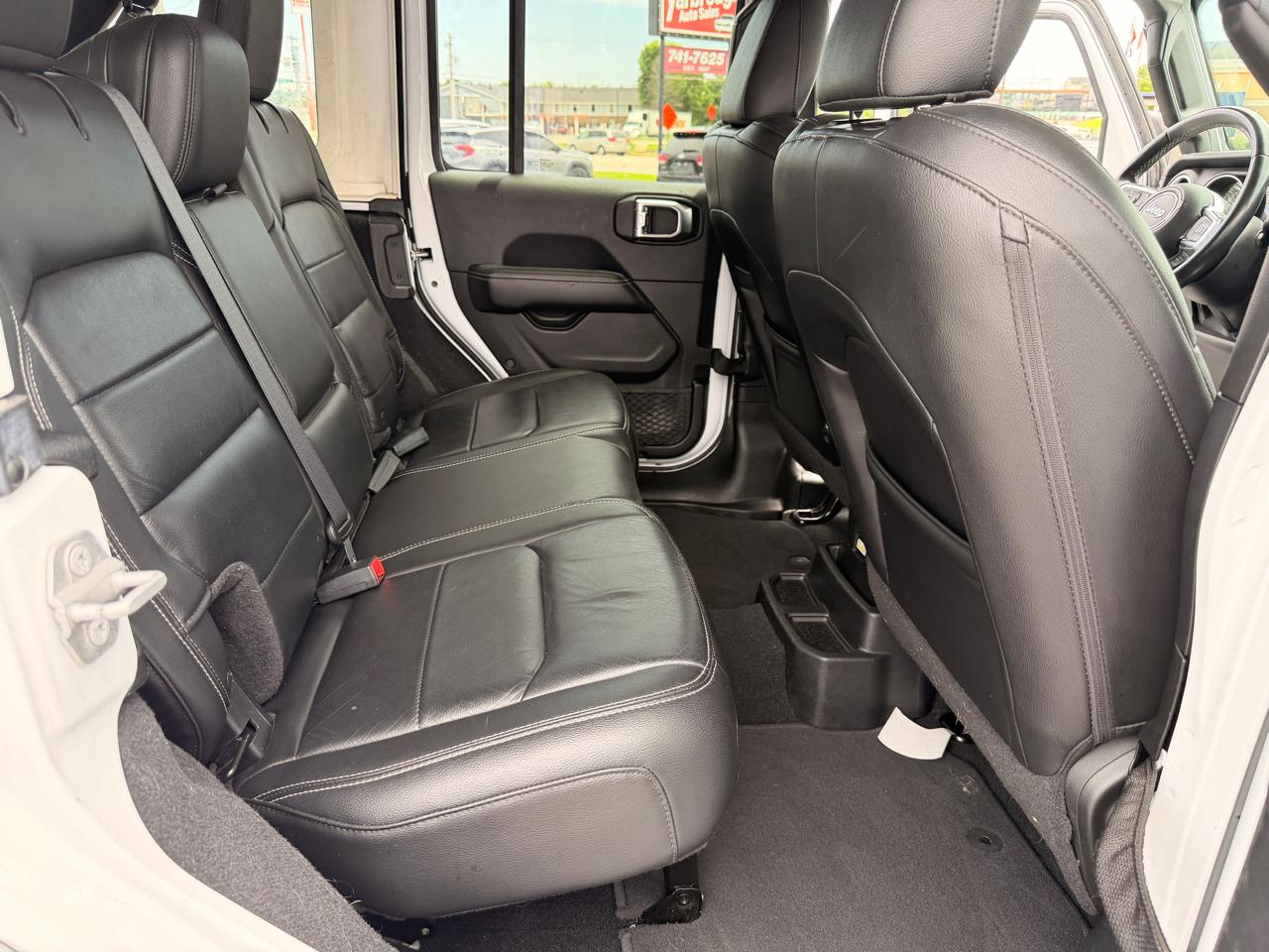 Jeep Wrangler Unlimited Sahara 2018
