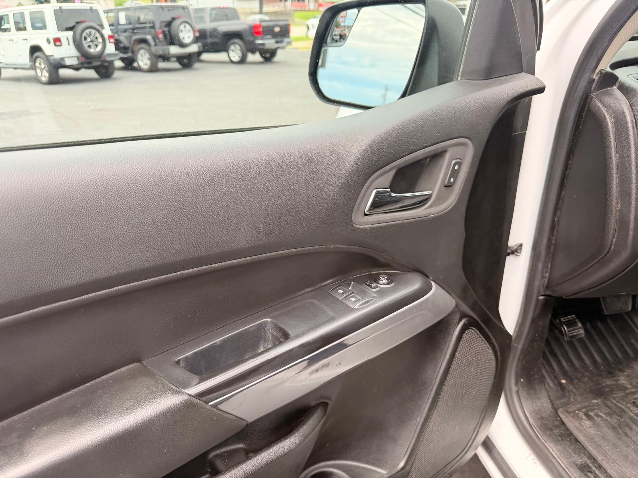 Chevrolet Colorado LT Ext. Cab 2WD 2022