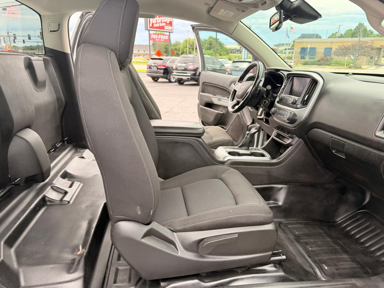 Chevrolet Colorado LT Ext. Cab 2WD 2022