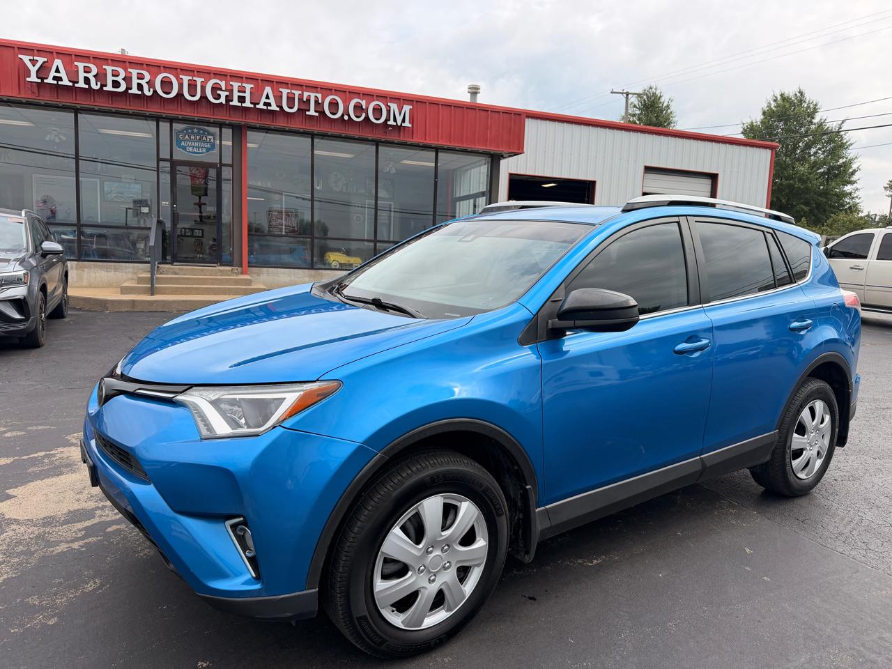2017 Toyota RAV4 LE FWD