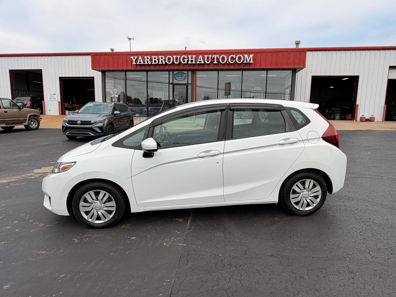 Honda Fit LX 6-Spd MT 2016