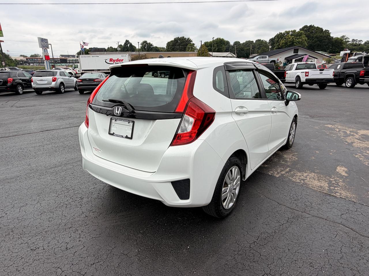 Honda Fit LX 6-Spd MT 2016