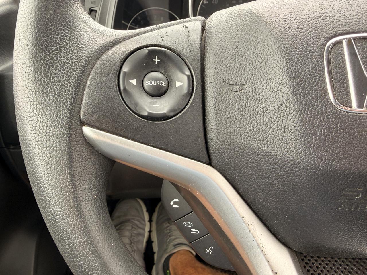 Honda Fit LX 6-Spd MT 2016