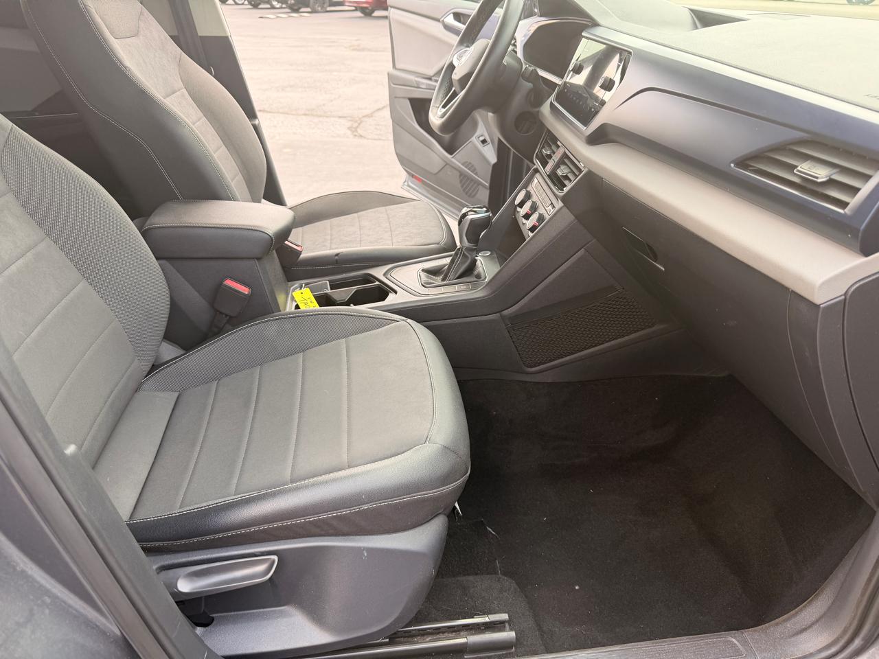 Volkswagen Taos SE 2022