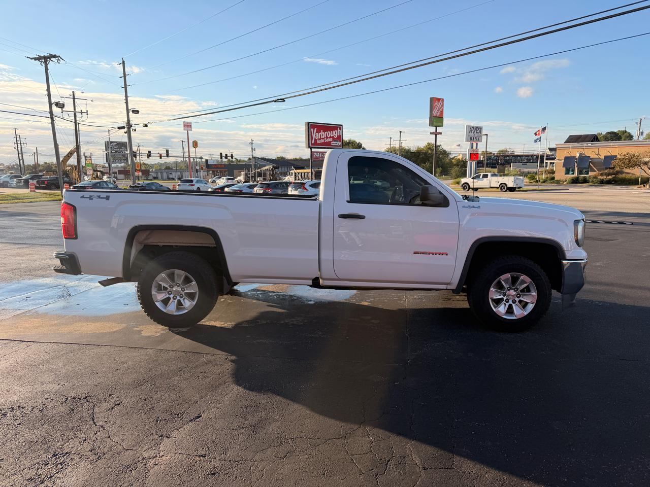 GMC Sierra 1500 Base Long Box 4WD 2018