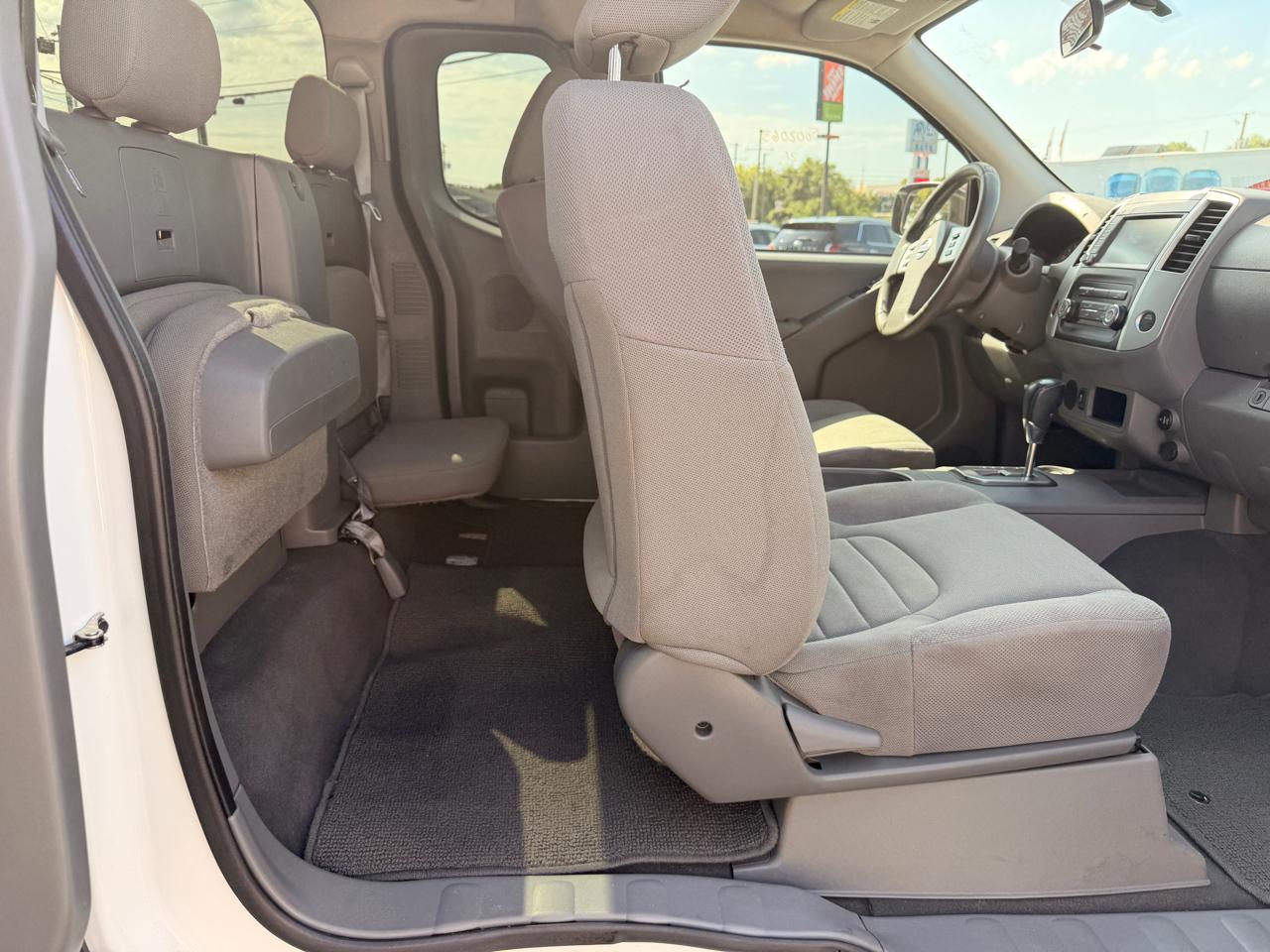 Nissan Frontier S King Cab 2WD 2021