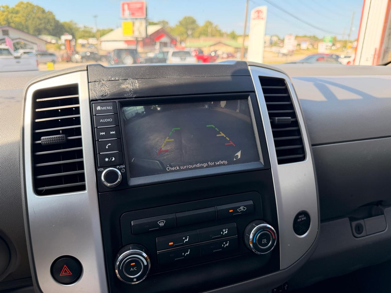 Nissan Frontier S King Cab 2WD 2021