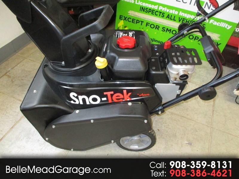 Used 2005 Ariens ZOOM 1640 SNO TEX SNOWBLOWER for Sale in Belle Mead NJ