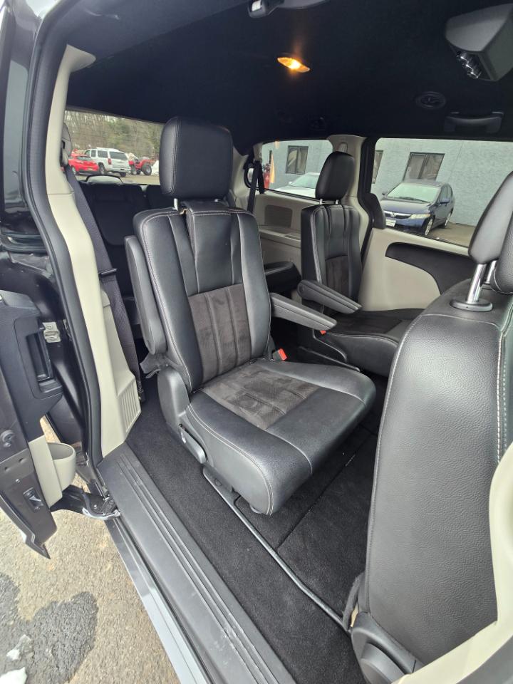 Dodge Grand Caravan SXT Wagon 2020