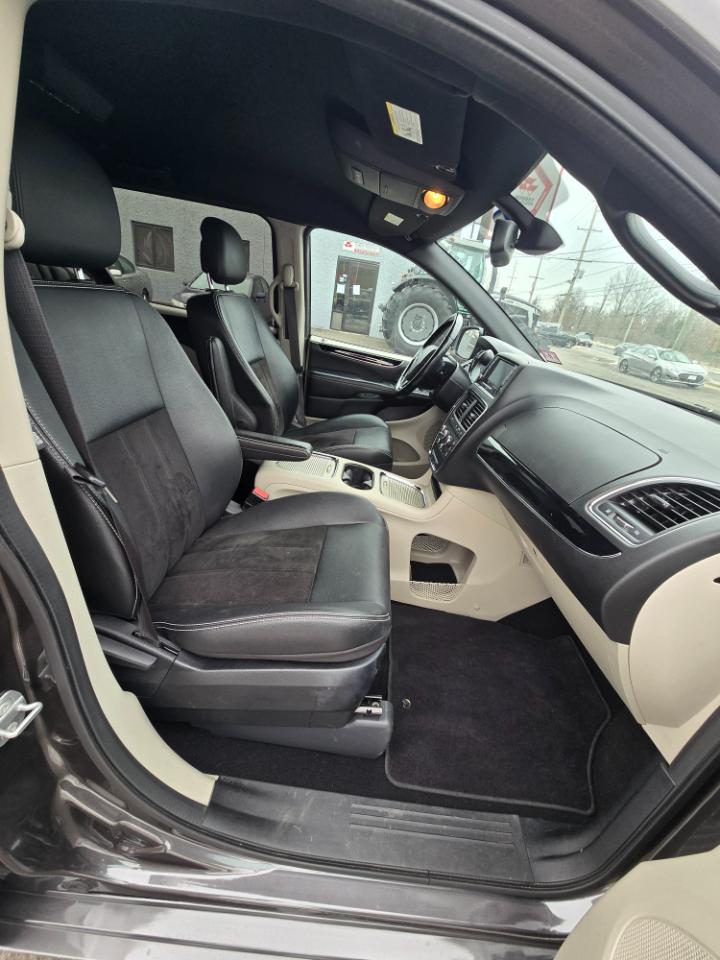 Dodge Grand Caravan SXT Wagon 2020