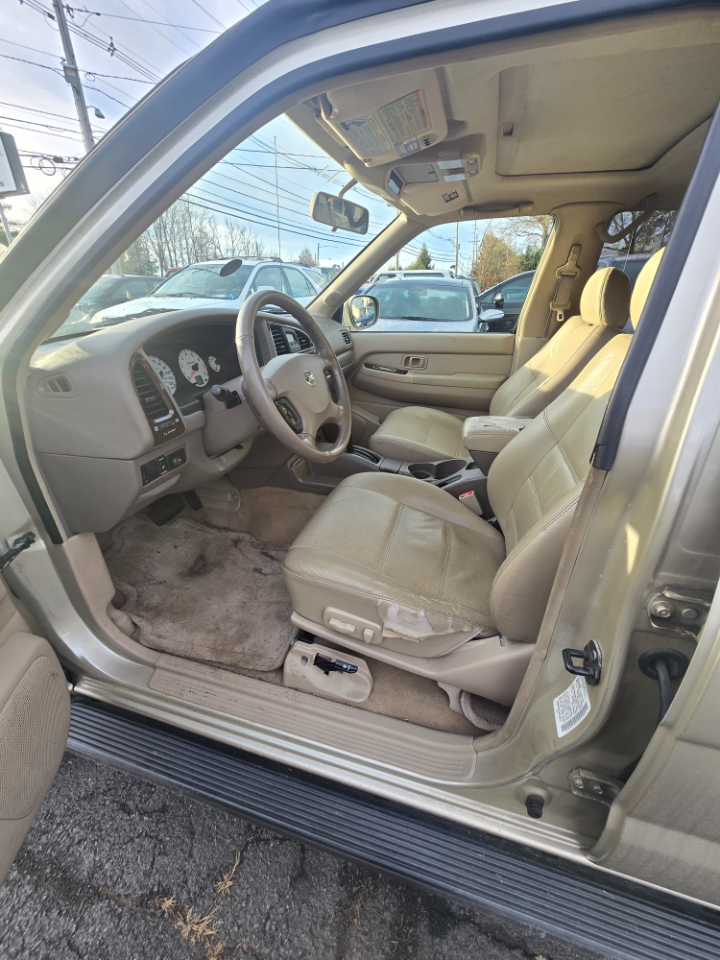 Nissan Pathfinder LE 4WD Auto 2002